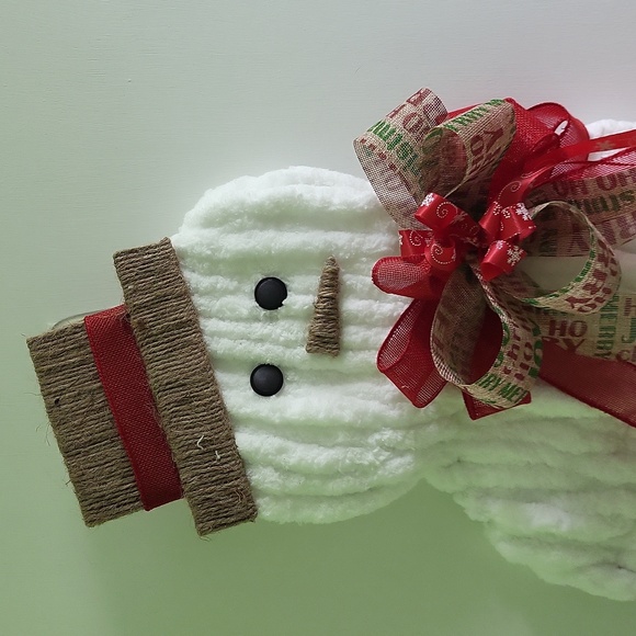 Snowman wreath - Picture 3 of 3